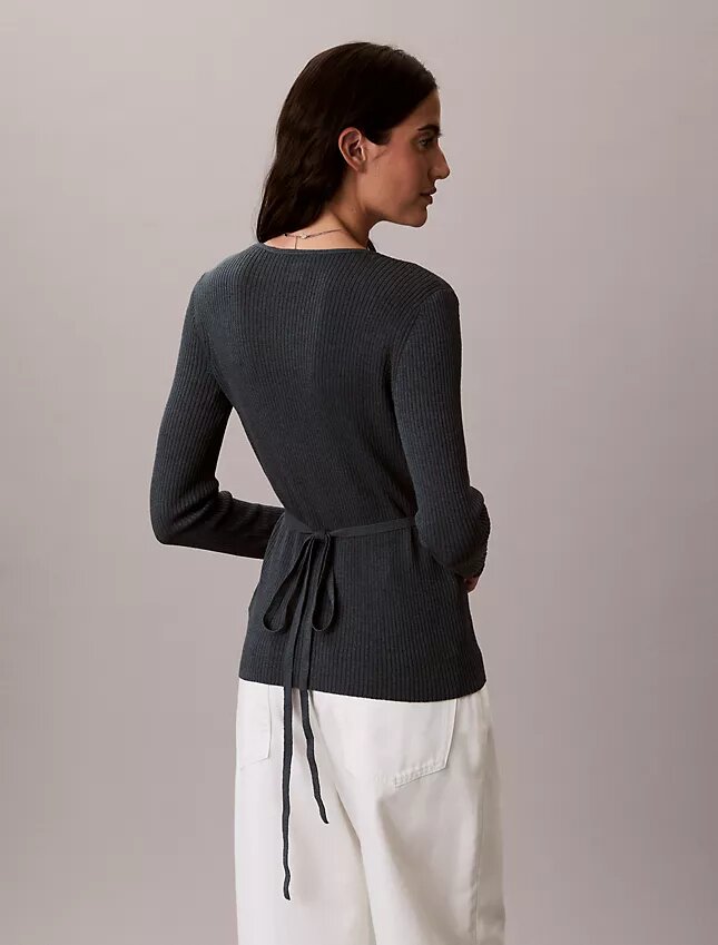 Wickelpullover aus Leinenmischung Wickelpullover aus Leinenmischung