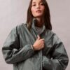 Windjacke mit durchgehendem Monogram-Print Windjacke mit durchgehendem Monogram-Print