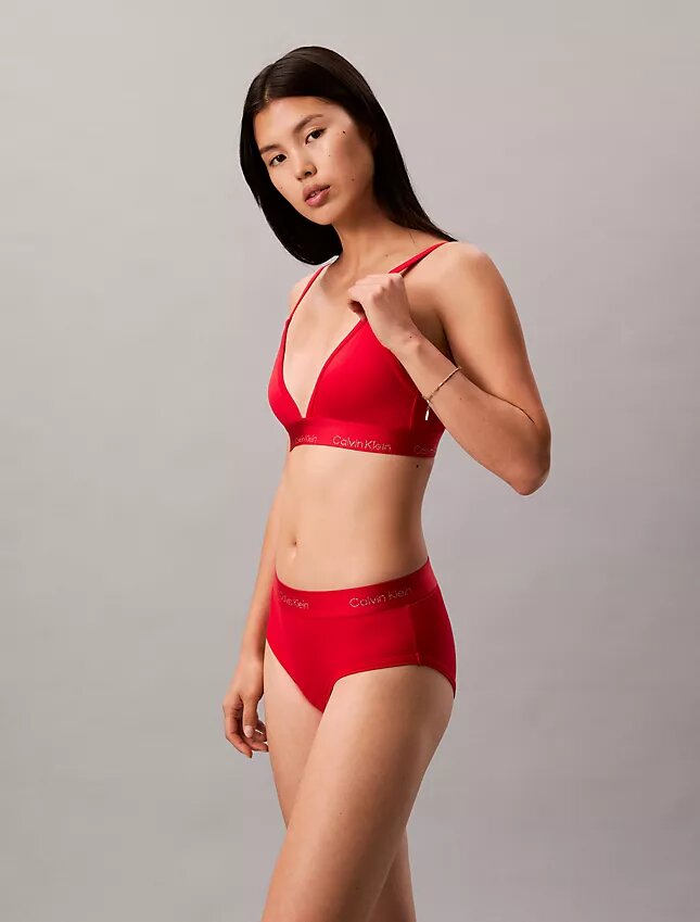 Zum chinesischen Neujahr: Leicht gefütterter Triangel-Bralette Zum chinesischen Neujahr: Leicht gefütterter Triangel-Bralette