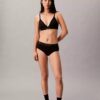 Zum chinesischen Neujahr: Leicht gefütterter Triangel-Bralette Zum chinesischen Neujahr: Leicht gefütterter Triangel-Bralette