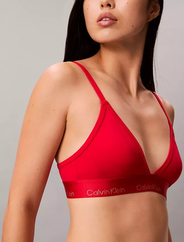 Zum chinesischen Neujahr: Leicht gefütterter Triangel-Bralette Zum chinesischen Neujahr: Leicht gefütterter Triangel-Bralette