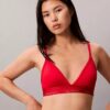 Zum chinesischen Neujahr: Leicht gefütterter Triangel-Bralette Zum chinesischen Neujahr: Leicht gefütterter Triangel-Bralette